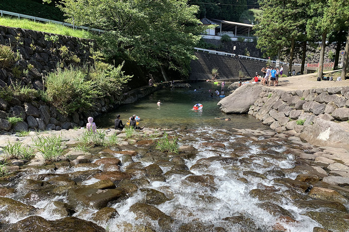 求菩提河川プール